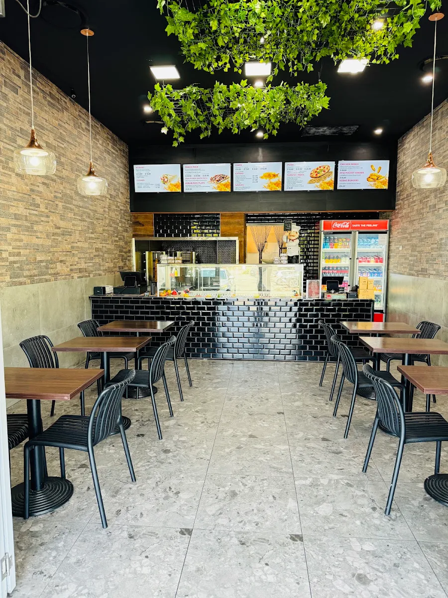 Vibe, AB ROYAL KEBABS AND PIZZA