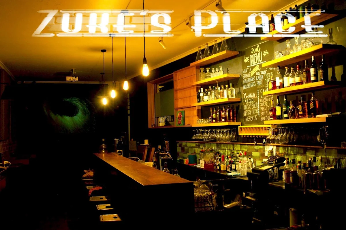 Vibe, Zuke's Place
