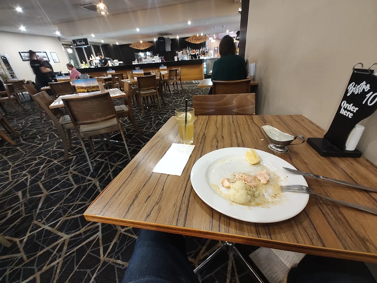 Vibe, Cobram Hotel