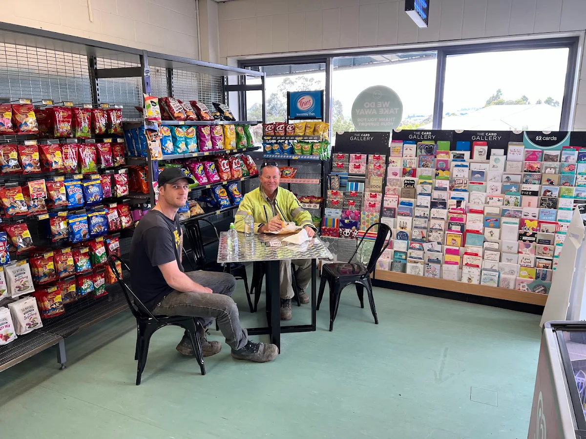Vibe, Joes Grocer & Takeaway