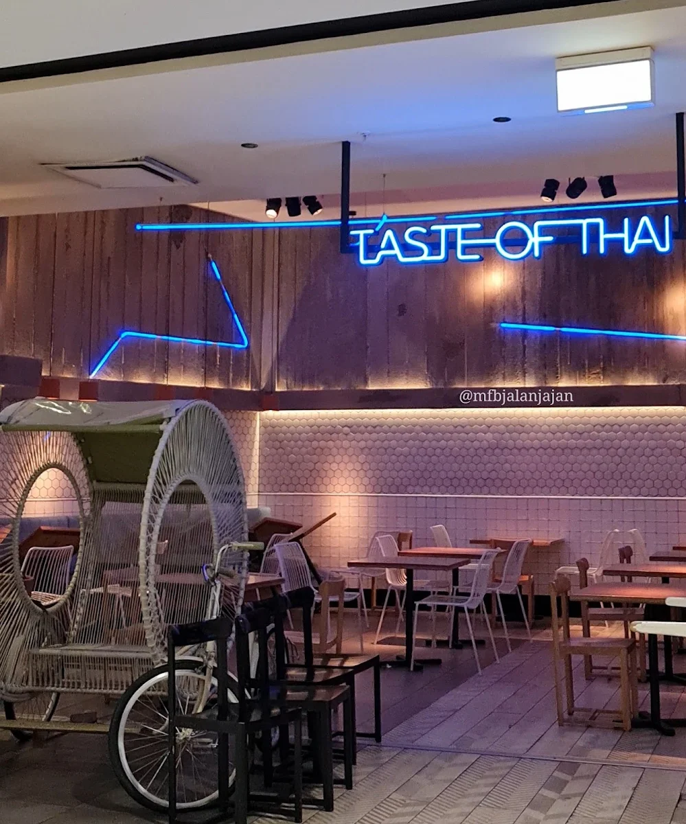 Vibe, Taste of Thai