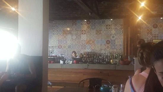 Vibe, Bull & Bear Cafe - Restaurant