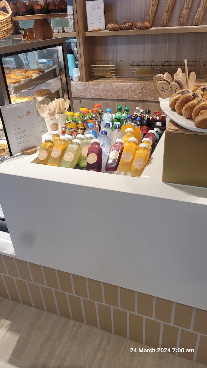 Vibe, Awaken Cafe