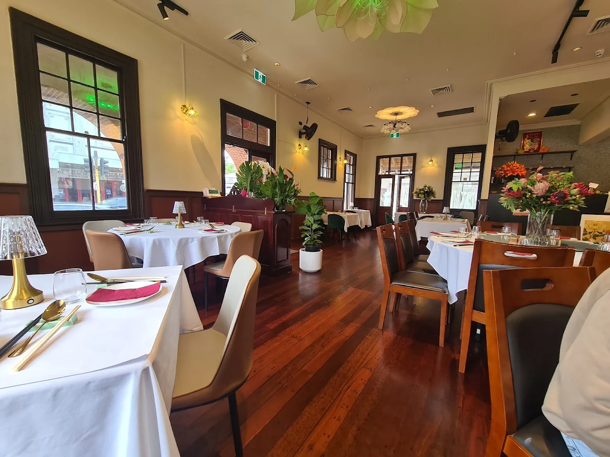 Vibe, The Blossom Chinese Restaurant
