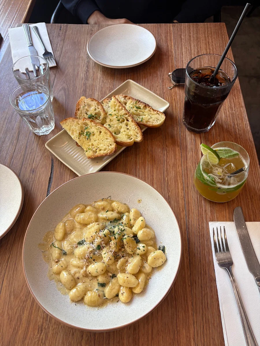 Food & drink photo 7
