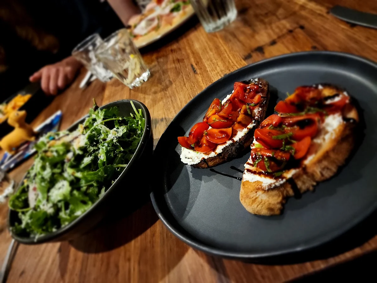 Food & drink photo 9