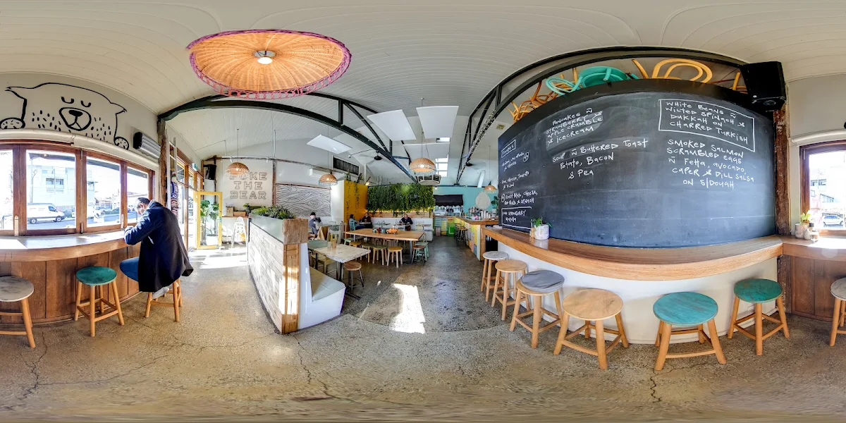 Vibe, Poke the Bear Cafe
