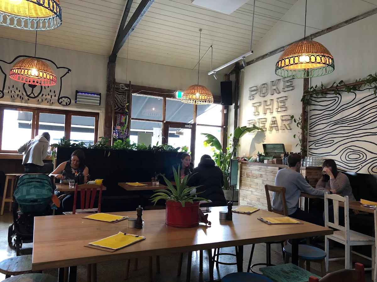 Vibe, Poke the Bear Cafe
