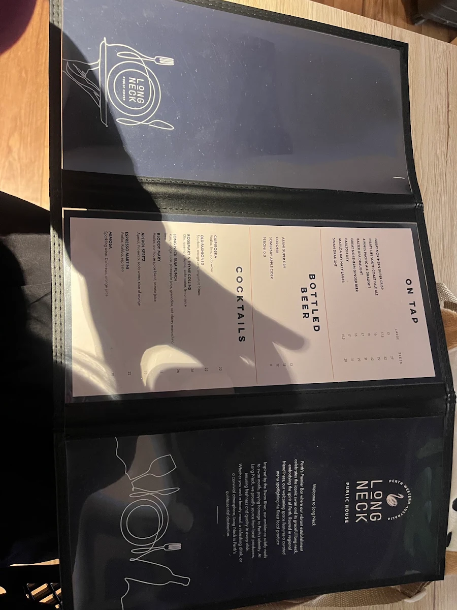 Menu, Longneck Public House