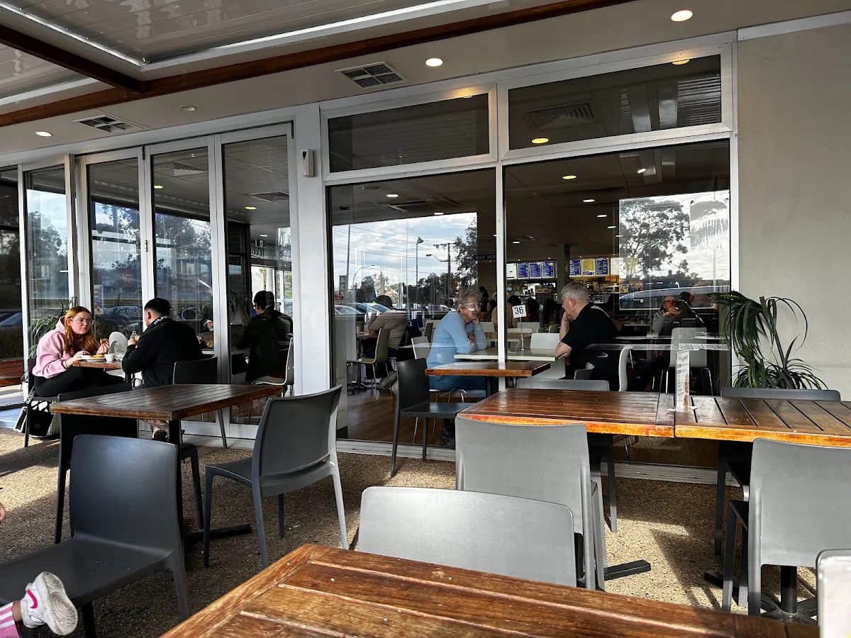 Vibe, Cafe De Vili's | Blair Athol