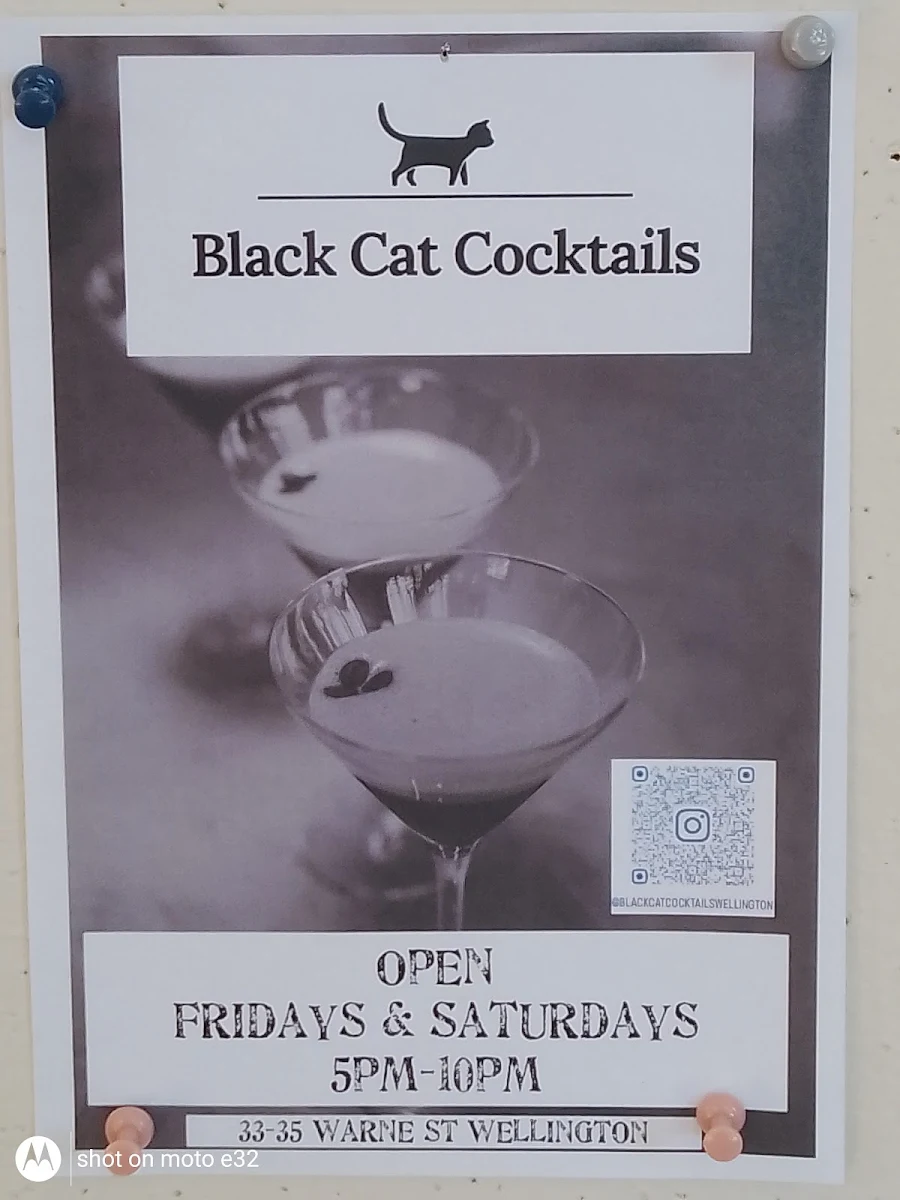 Menu, Four Cats Coffee