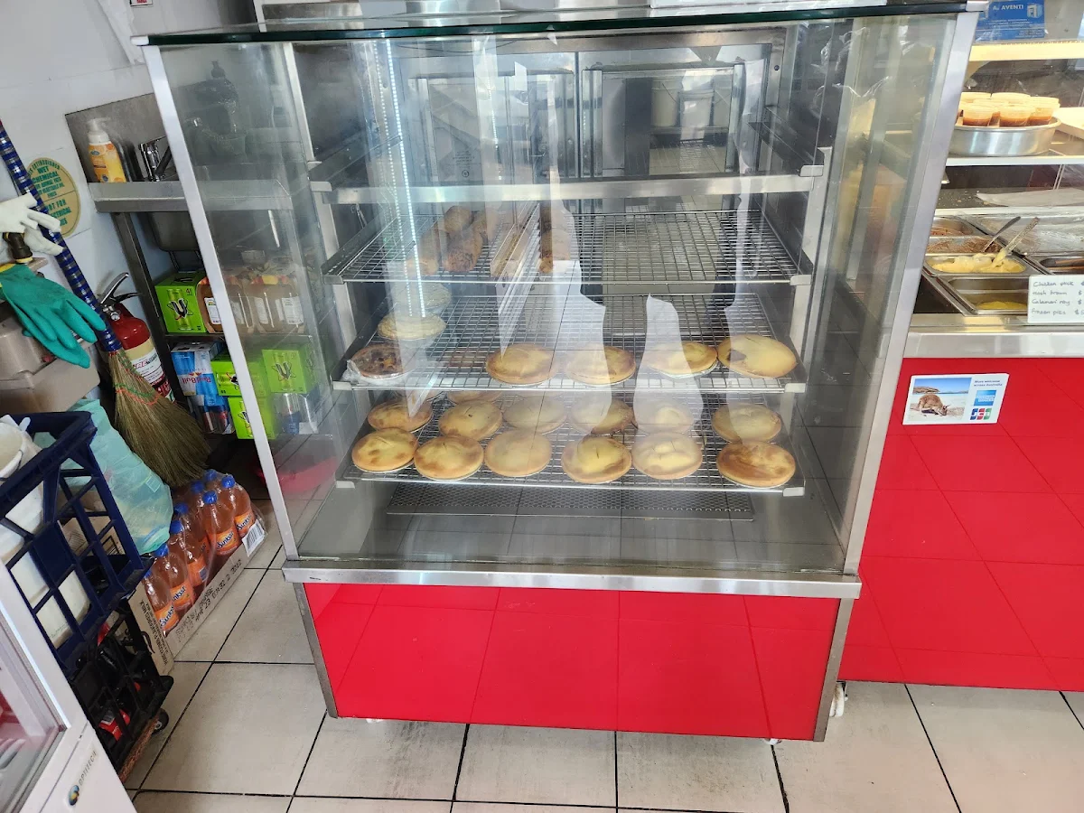 Vibe, Thanh Hieu Hot Bread & Takeaway