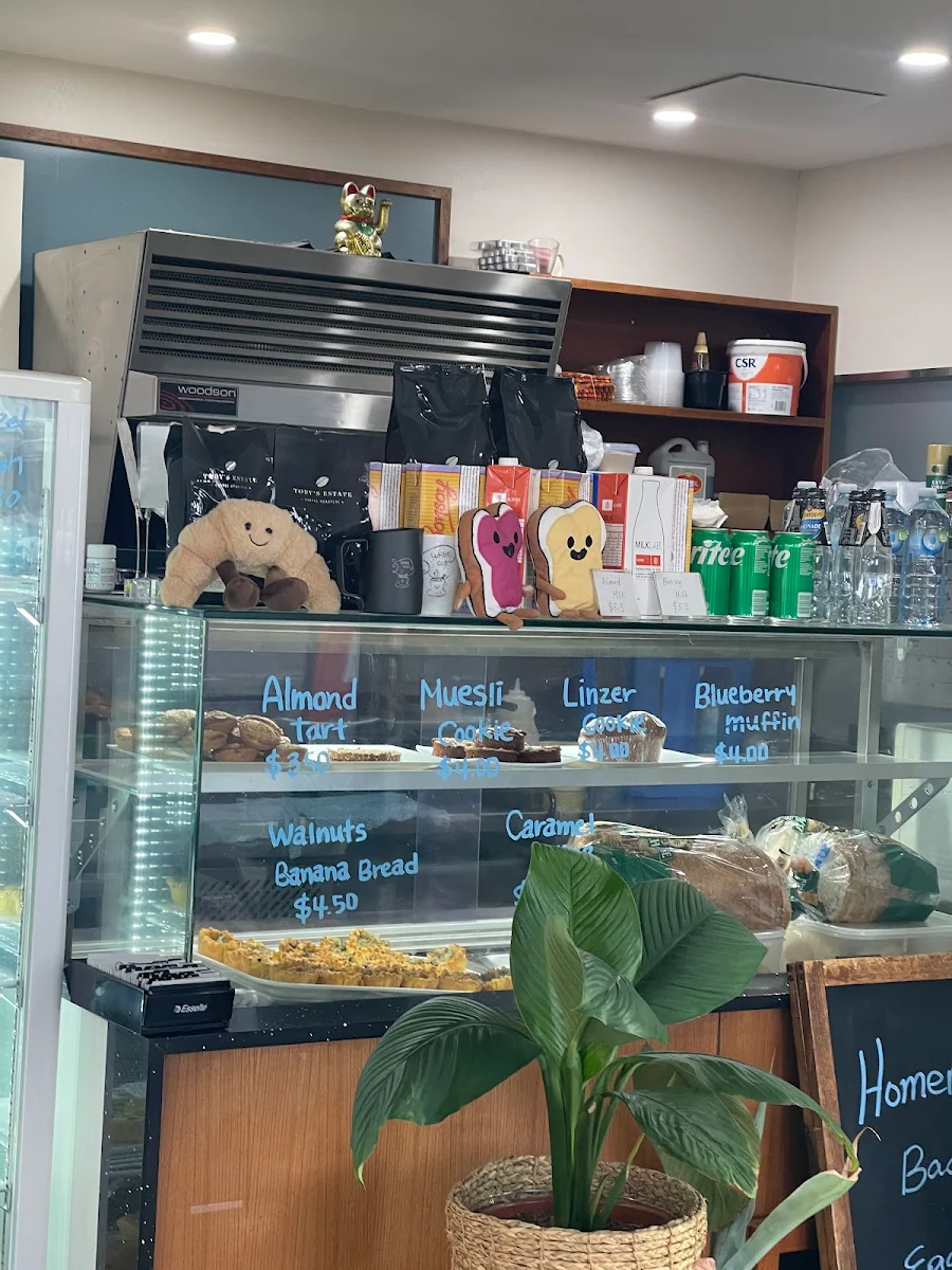 Vibe, Wake Cup Cafe