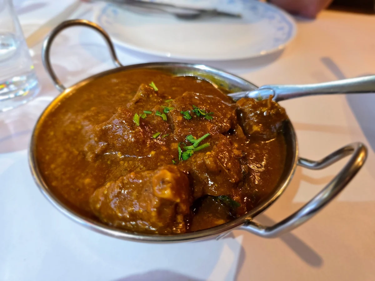 Food & drink, 2 Brothers Indian Restaurant