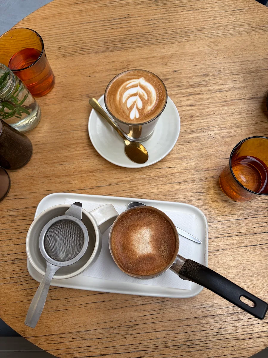 Food & drink, Great Ryrie Cafe'