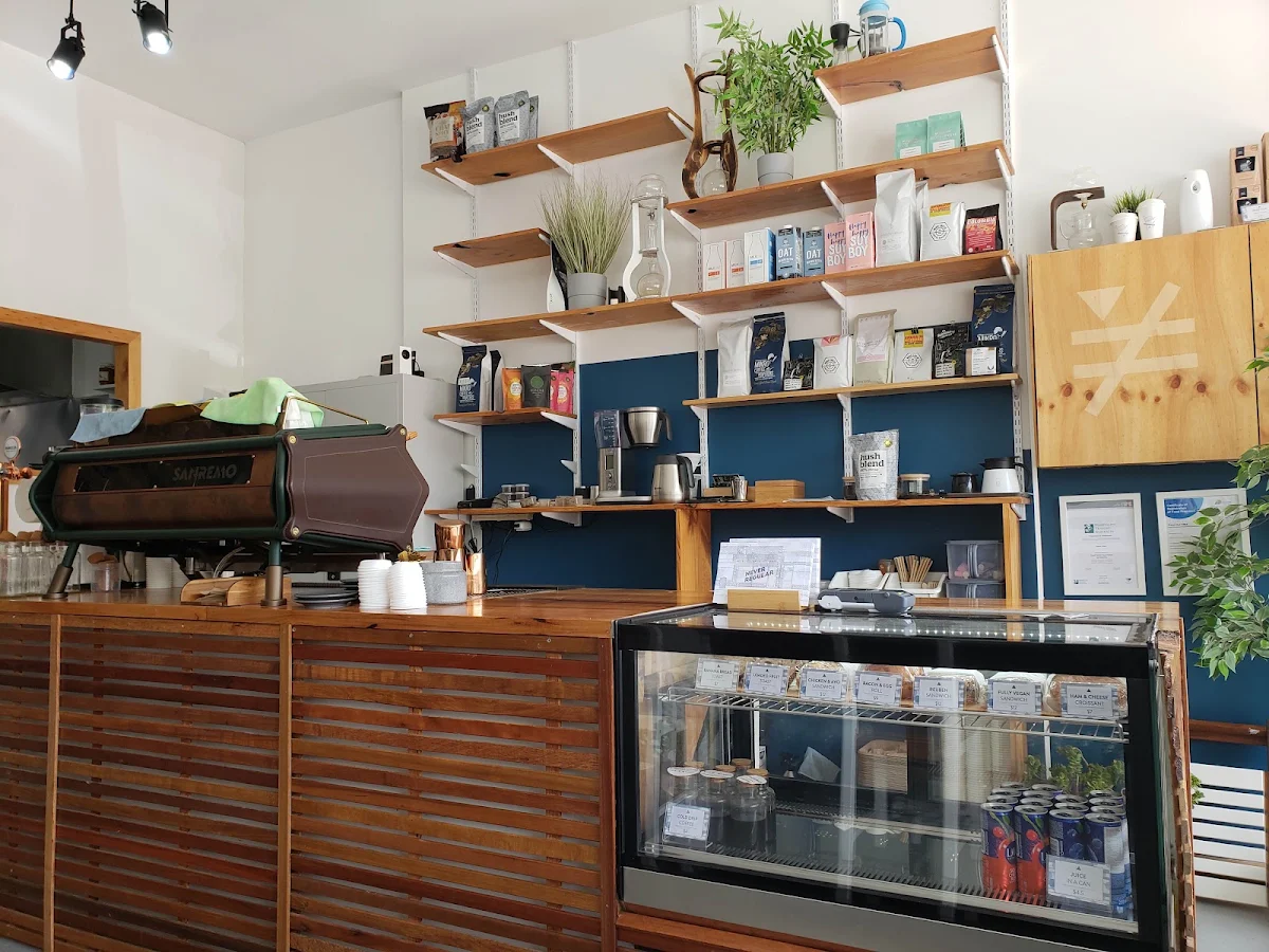 Vibe, Great Ryrie Cafe'
