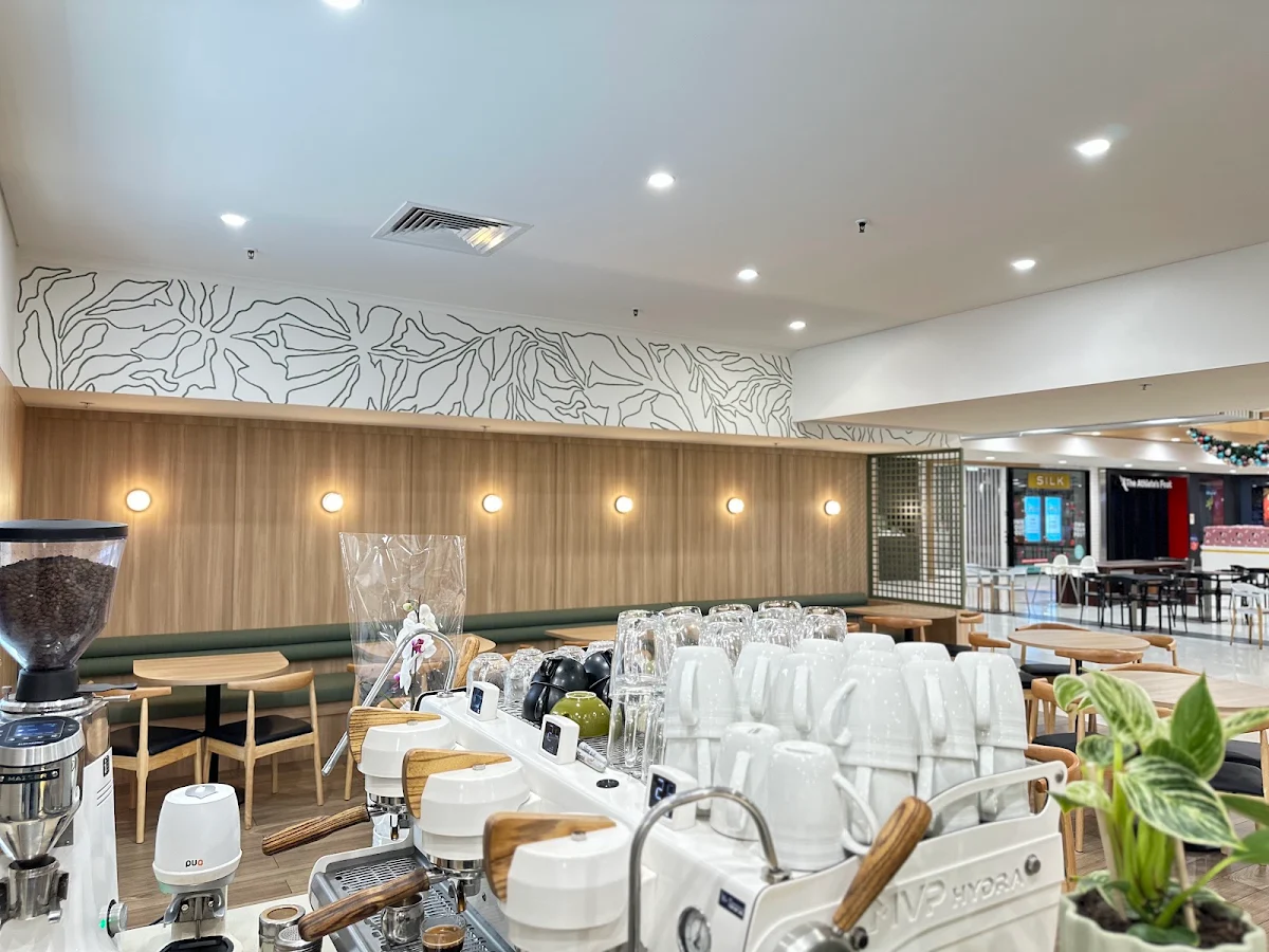 Vibe, Birdcage Coffee Lounge