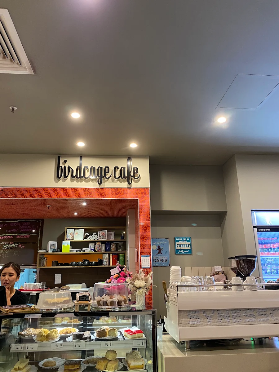 Vibe, Birdcage Coffee Lounge