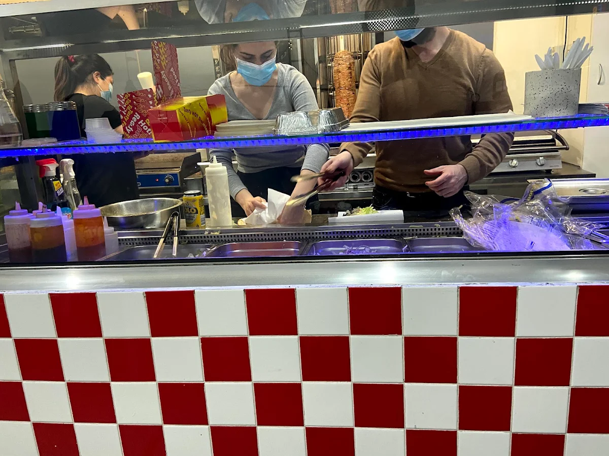 Vibe, I'M Kebab Richmond
