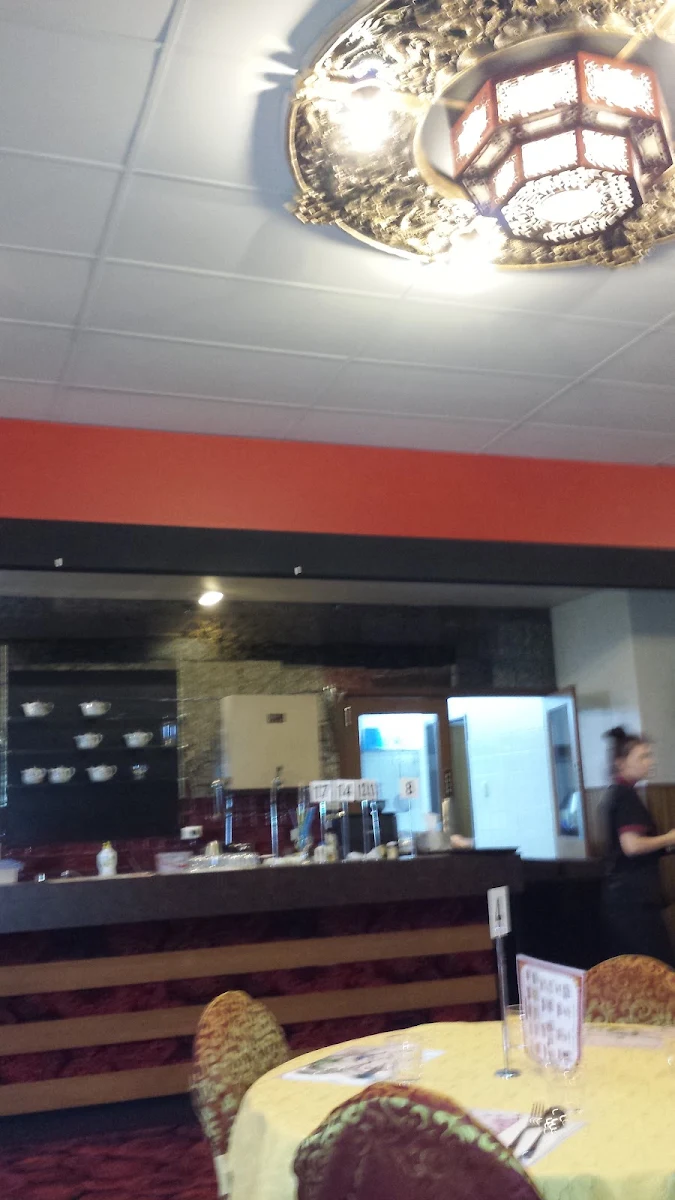 Vibe, Dragon Place Restaurant