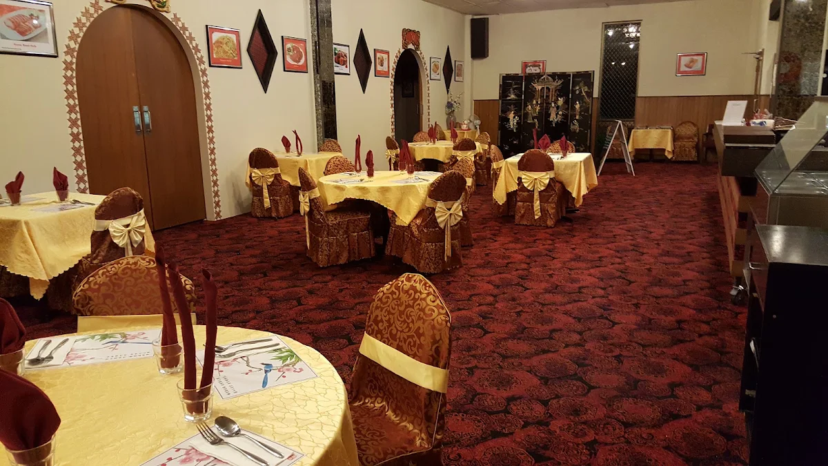 Vibe, Dragon Place Restaurant