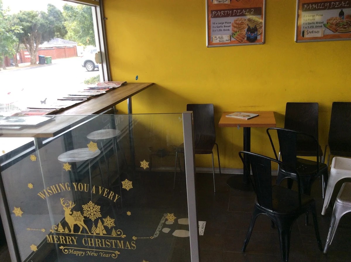 Vibe, Benny Boy's Pizza