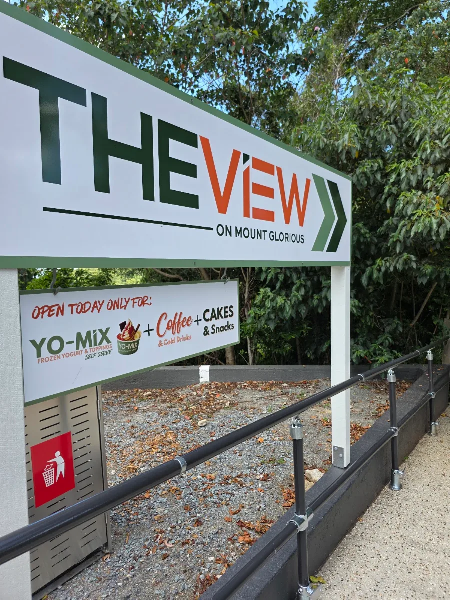 Menu, The View on Mount Glorious