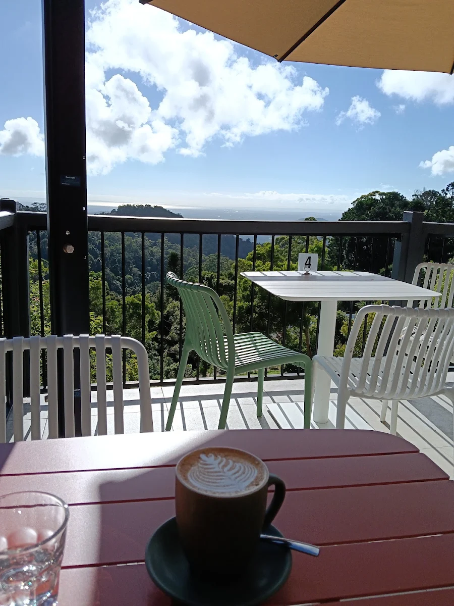 Vibe, The View on Mount Glorious