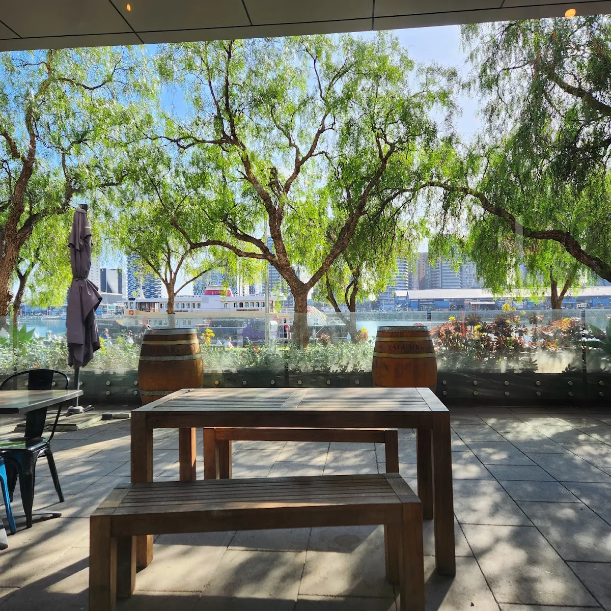 Vibe, Squires Loft Docklands