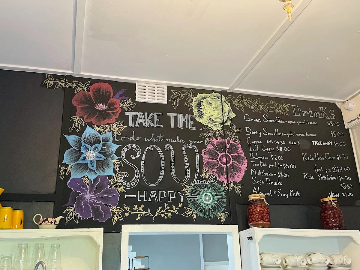 Menu, The Maali café