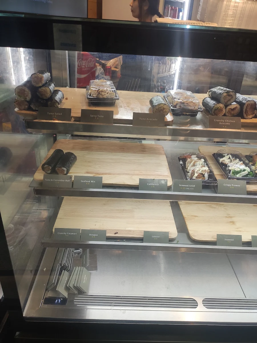 Vibe, Tanakas Sushi and (Juice, smoothie bubble tea )