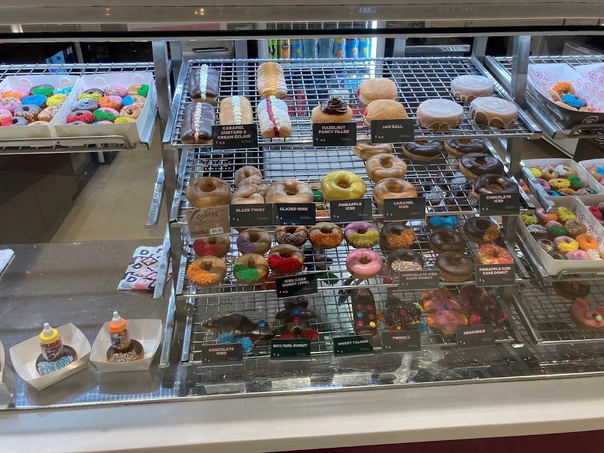 Vibe, Donut King Winston Hills