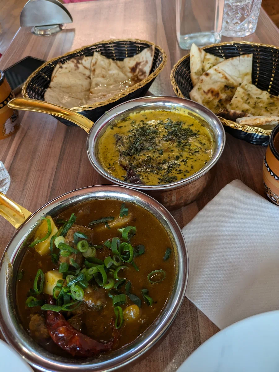Food & drink, CURRY STATION