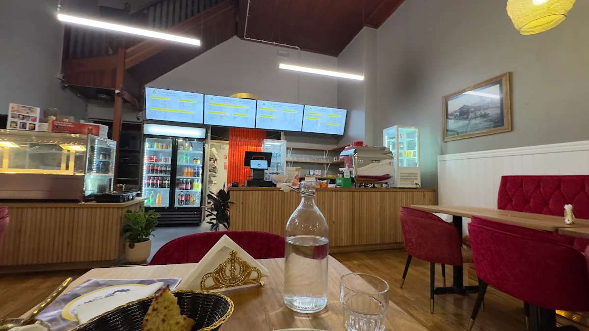 Vibe, CURRY STATION
