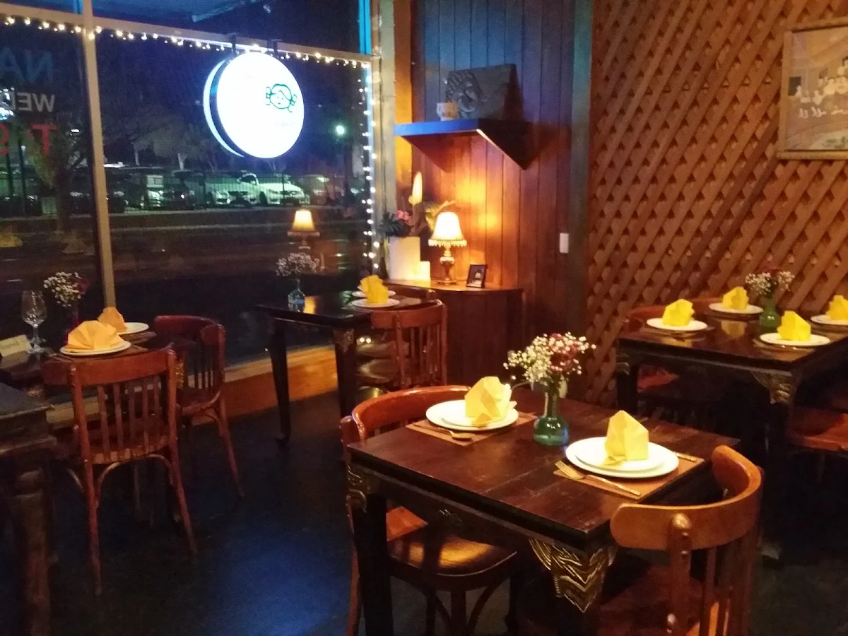 Vibe, Napa Thai Food