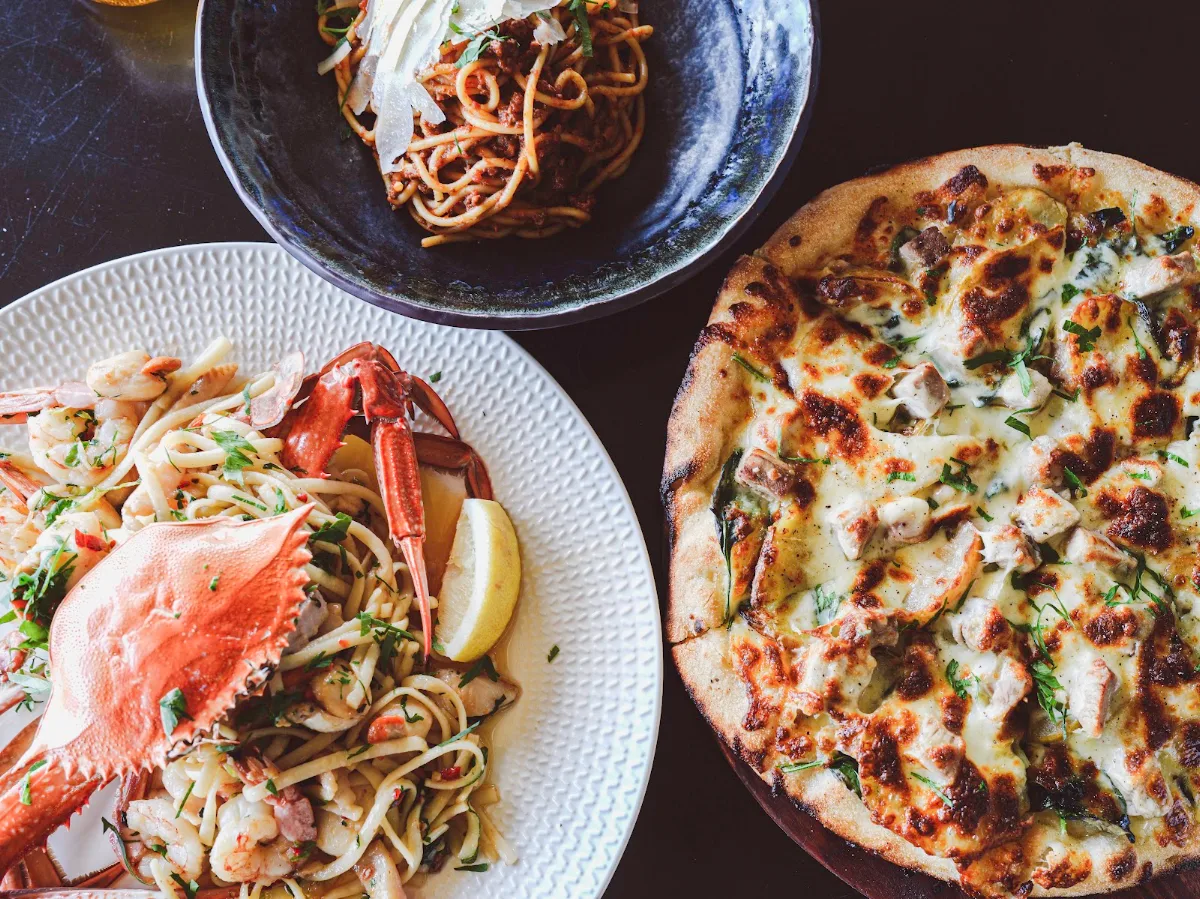 Food & drink, Applebys Mediterraneo Bar & Grill