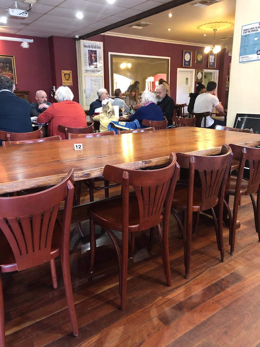 Vibe, Boyanup Tavern