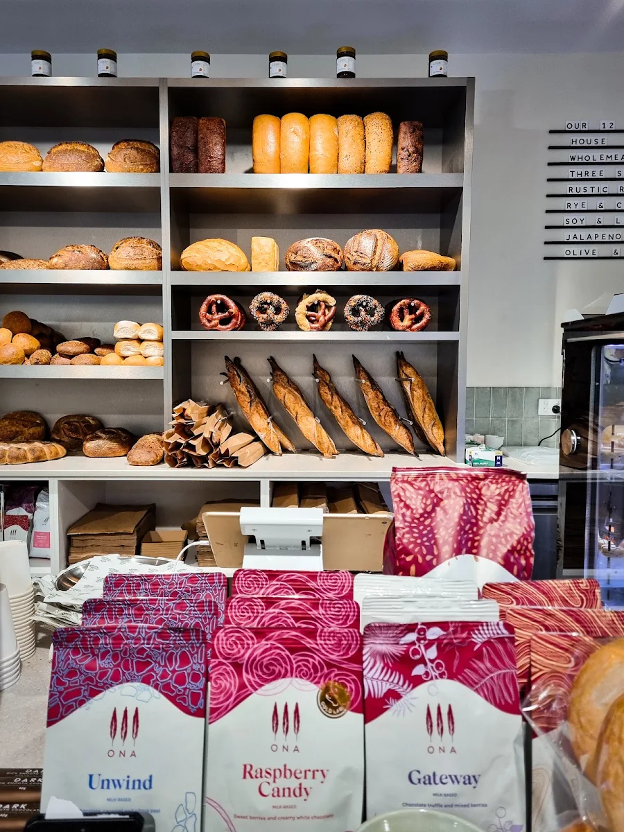 Vibe, L'épi Artisan Bakery - Yarralumla