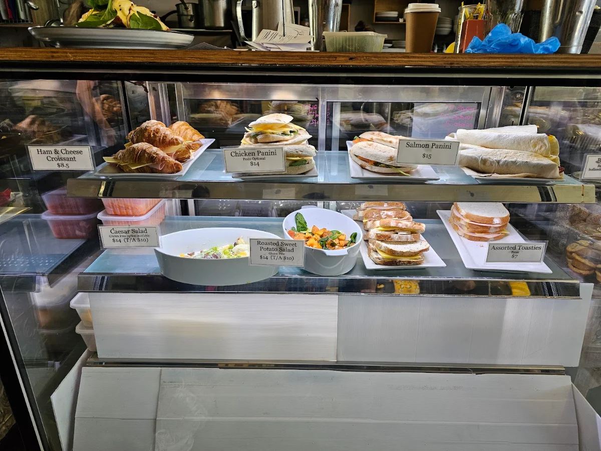 Vibe, Seven Monks Cafe & Wares