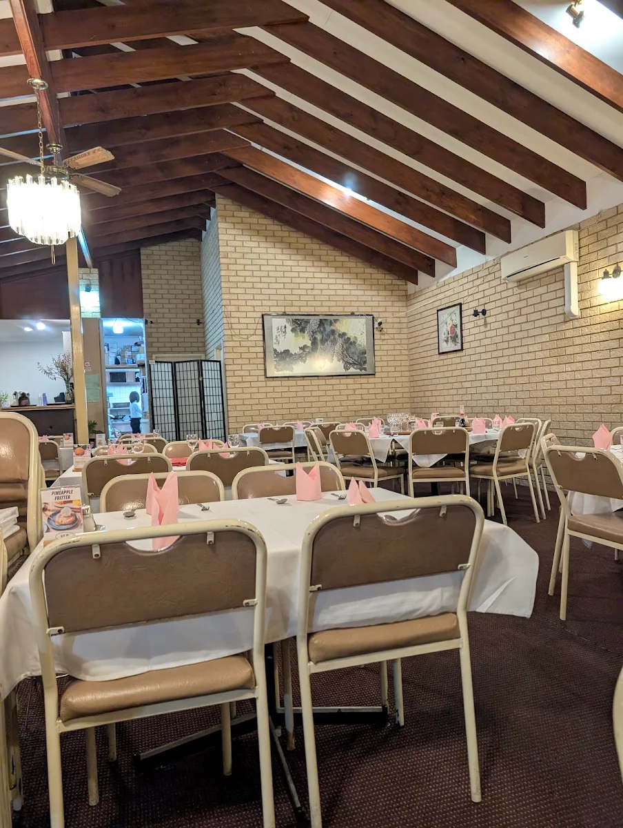 Vibe, Mei Jing Chinese Restaurant