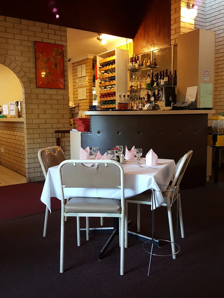 Vibe, Mei Jing Chinese Restaurant