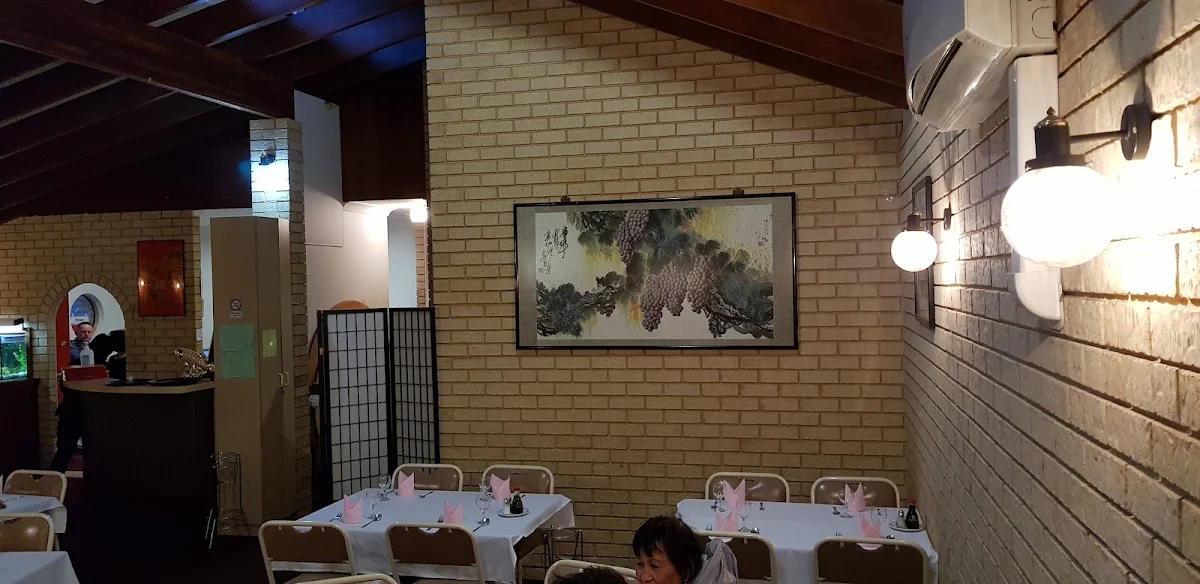 Vibe, Mei Jing Chinese Restaurant