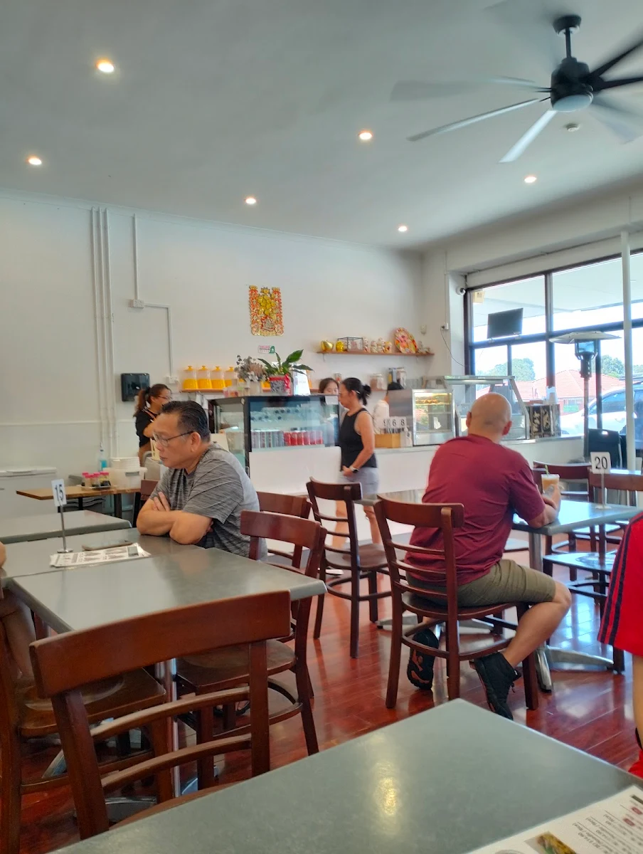 Vibe, 28 Kopitiam