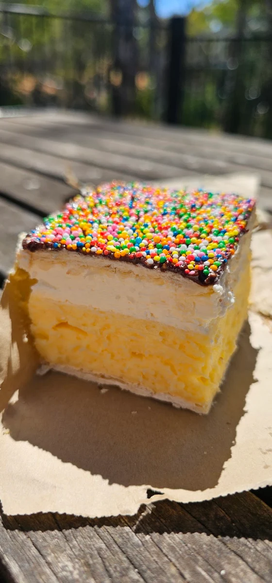 Food & drink, Murchison bakery