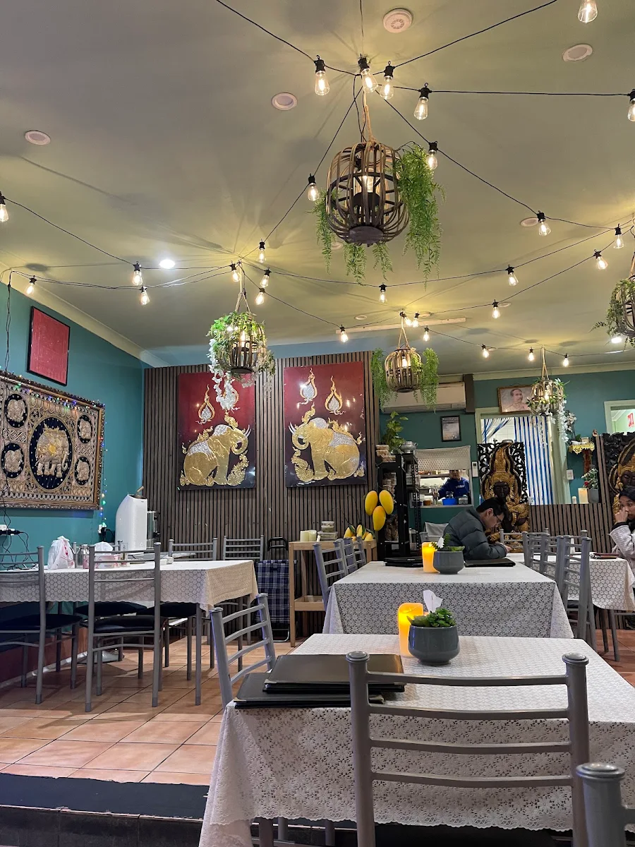 Vibe, Yum Sab Fairfield