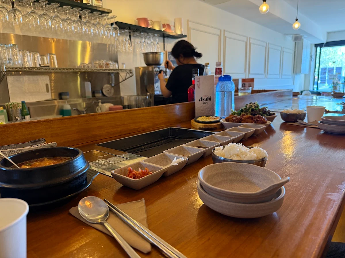 Vibe, Goon Korean BBQ - Essendon North