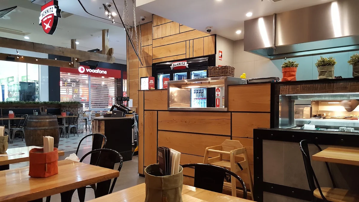 Vibe, Schnitz Dandenong Plaza