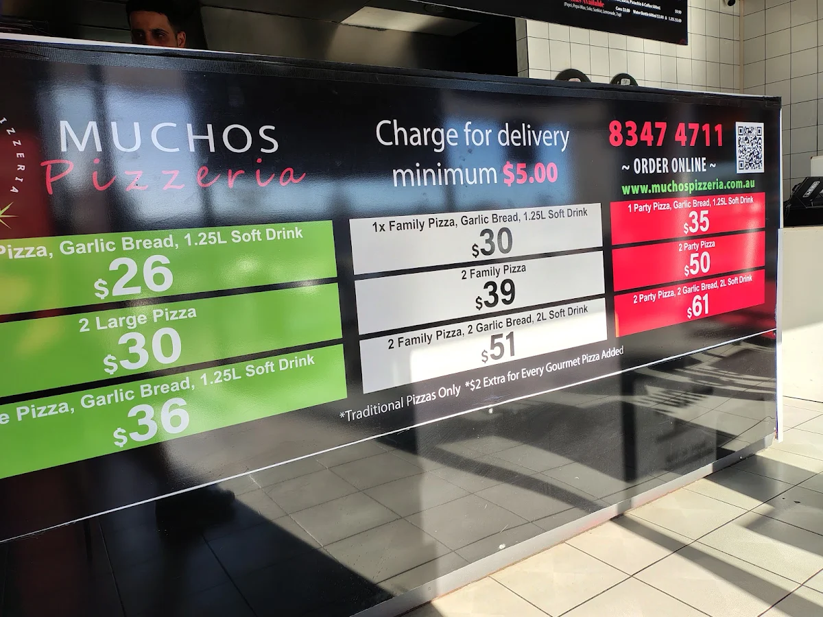 Menu, Mucho's Pizzeria