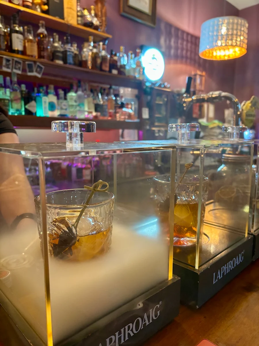 Vibe, Stick Bar