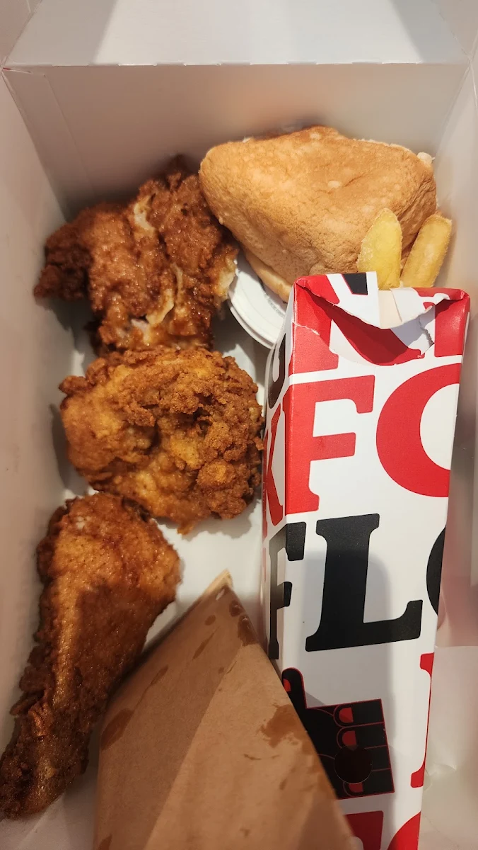 Food & drink, KFC Cowra